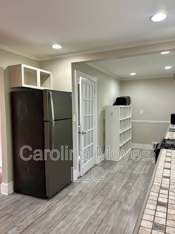 Photo - 20 Sir Abbott St House