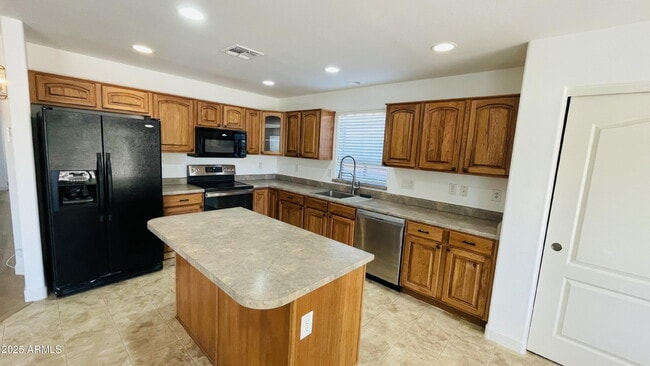 Building Photo - 20475 N Herbert Ave