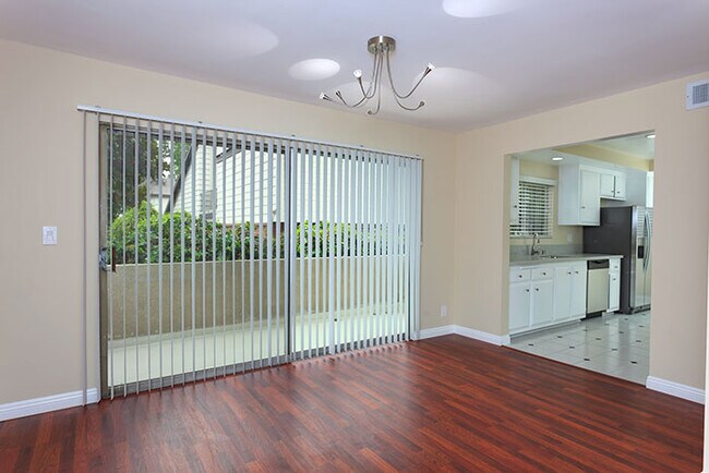 Foto del edificio - 420 Fairview Ave