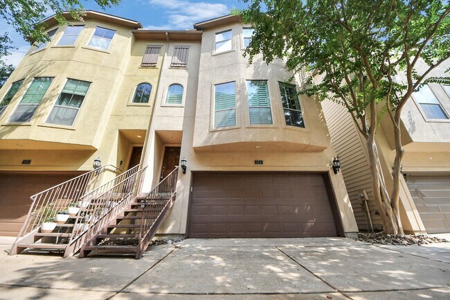 Foto del edificio - 584 Bomar St