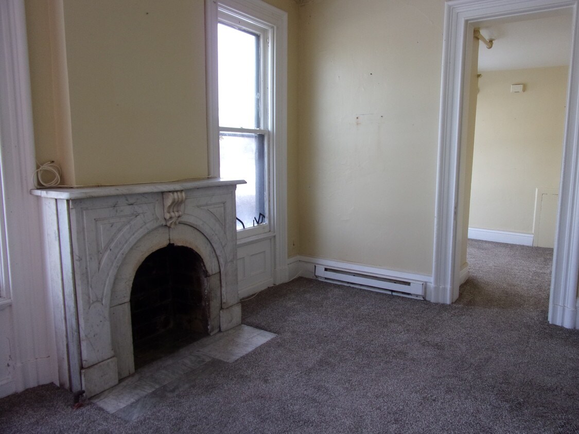 15 Phelps Ave, Rochester, NY 14608 Apartments in Rochester, NY