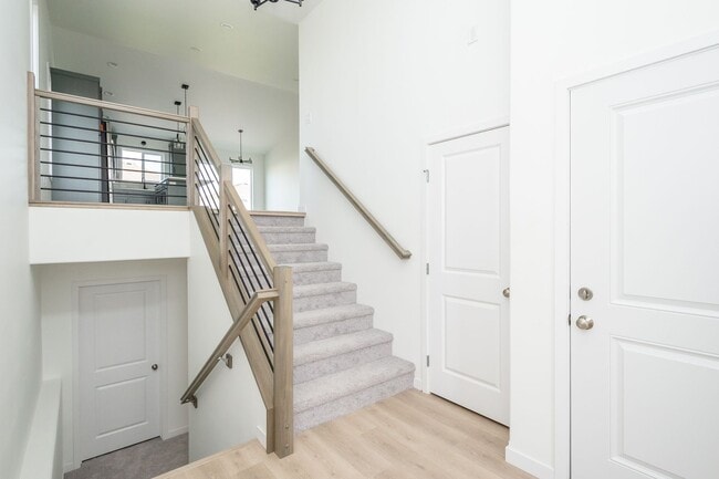 Building Photo - 4 Bed 3 Bath Single Family Home - Rent Wit...