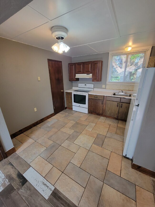 Foto del edificio - 2 Bedroom | 1 Bathroom Unit in Ryan