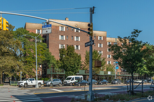 Foto del edificio - 2807 Kings Hwy