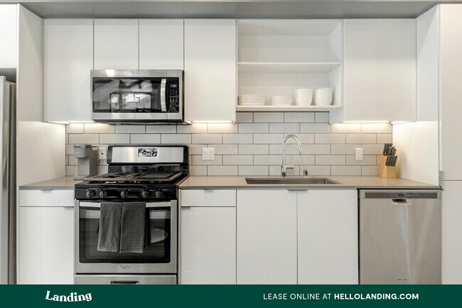 Foto del edificio - 3711 19th Ave