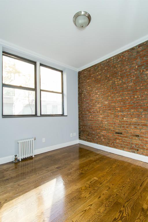 Building Photo - 334 E 100th St