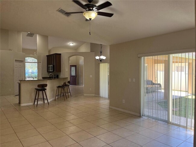 Photo - 946 Seneca Trail House