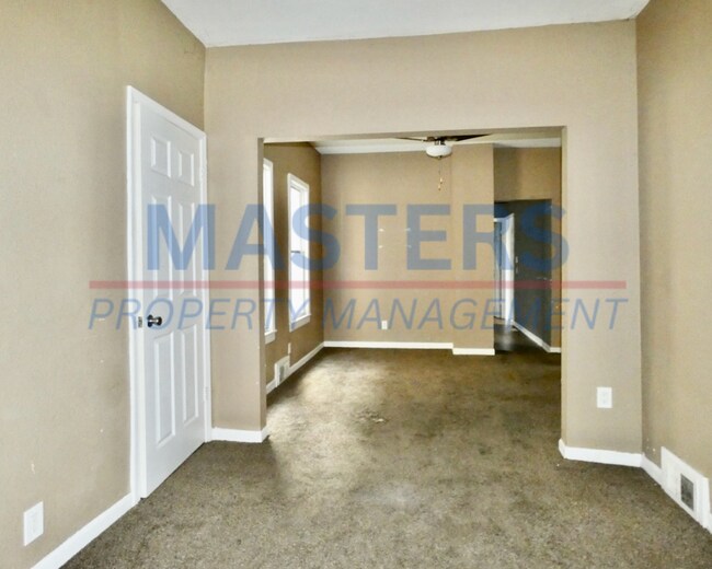 Foto del edificio - 2563 Foraker Ave