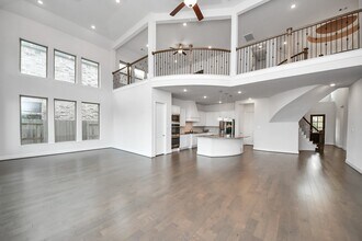 Building Photo - 1714 McCrae Hill Ct