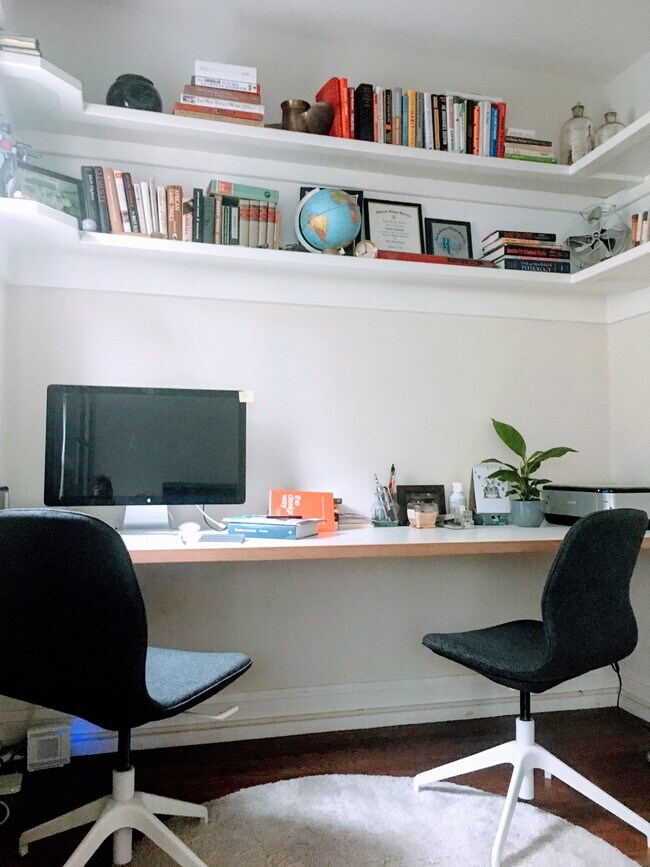 Separate office - 1245 Oak Street Building