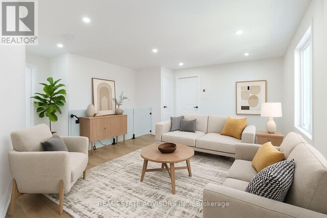 Building Photo - 74 Pinebrook Cir