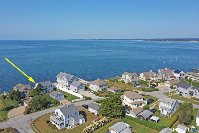 Building Photo - 23 W Shore Dr
