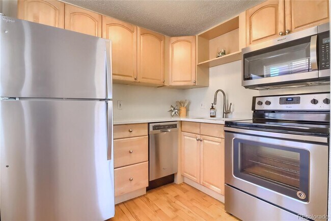 Foto del edificio - 2480 W Caithness Plz