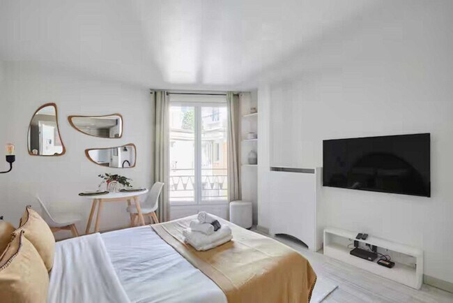 Foto del edificio - 15842 Addison Rd