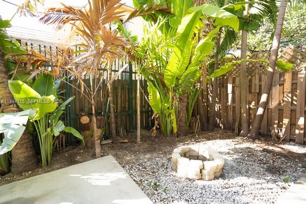 Foto del edificio - 1622 NW 1st Ave