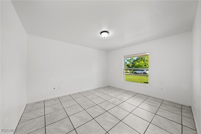 Foto del edificio - 4735 30th St SW