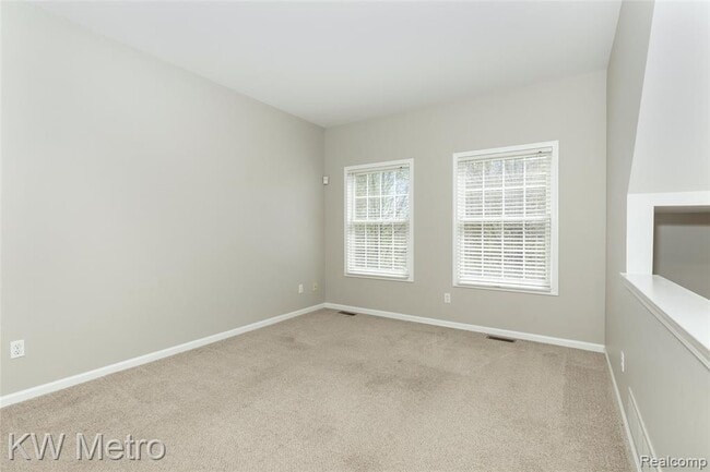 Building Photo - 788 Eagle Dr