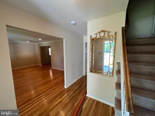 Building Photo - 108 Henfield Ave