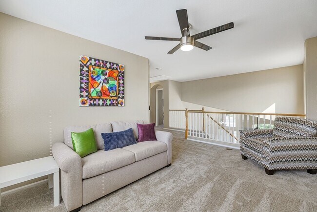 Building Photo - 16066 W Moreland St