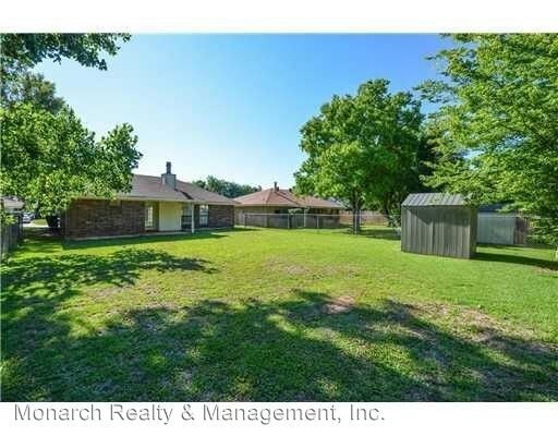 Foto del edificio - 3 br, 2 bath House - 2423 BROOKHAVEN DRIVE