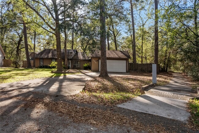 Building Photo - 2016 Royal Oak Pl