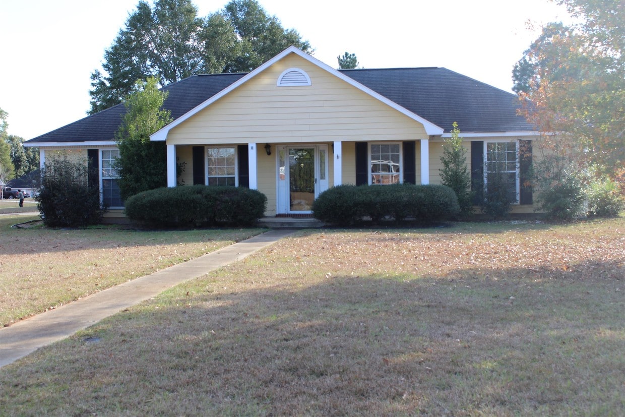 194 Big Oak Dr, Leesburg, GA 31763 House Rental in Leesburg, GA