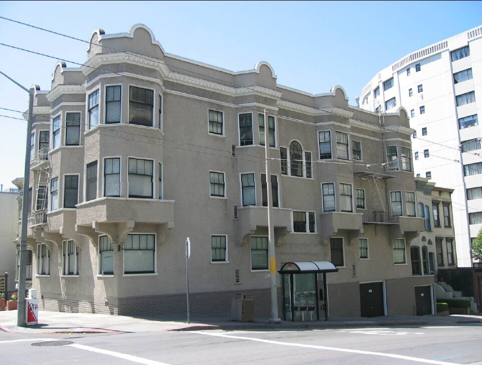 Building Photo - 2401 Sacramento St