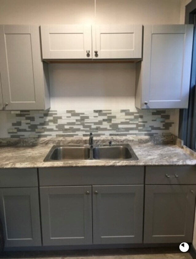 kitchen - 71 Peck St