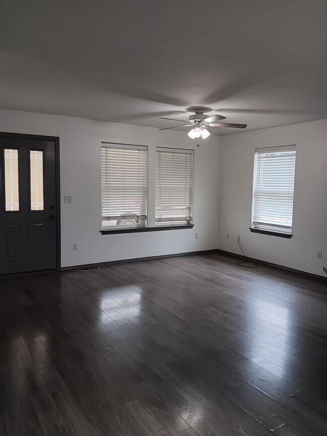 Foto del edificio - 3 Bed House in Elgin