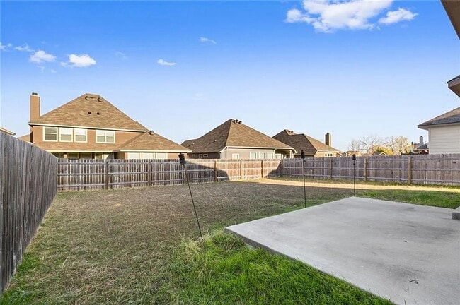 Building Photo - 10709 Burnham Dr