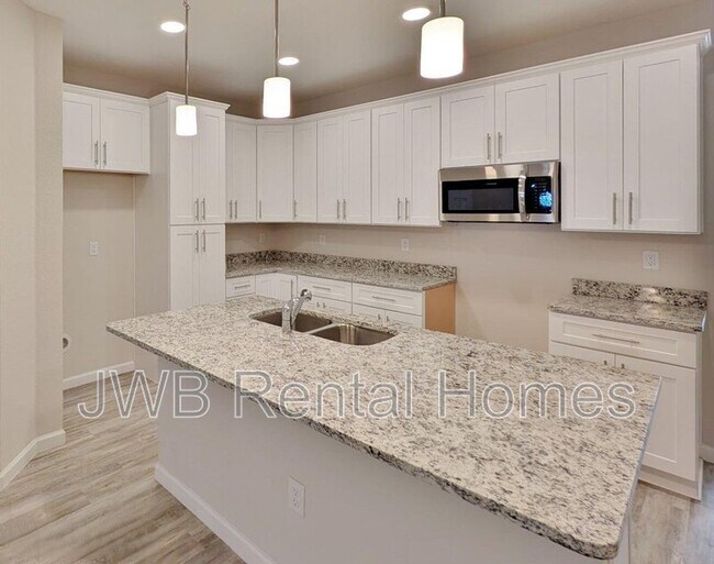 Foto del edificio - 892 5th Ave S