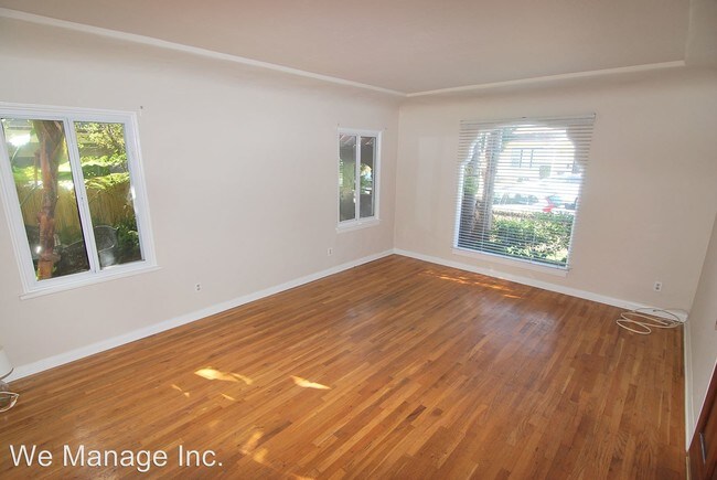 Building Photo - 236 Argonne Ave