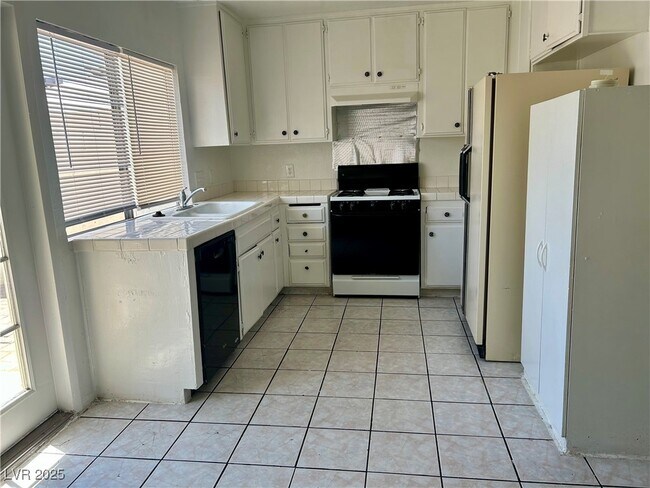 Foto del edificio - 3146 Blackford Ct