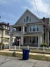 Building Photo - 141 Herkimer St