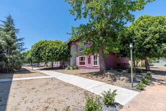 Building Photo - 10560 Haddon Ave