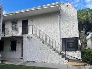 Building Photo - 8701 SW 141st St