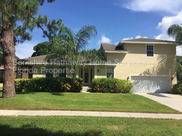 117 Shore Drive Pl Oldsmar, FL 34677 Alquileres en Oldsmar, FL