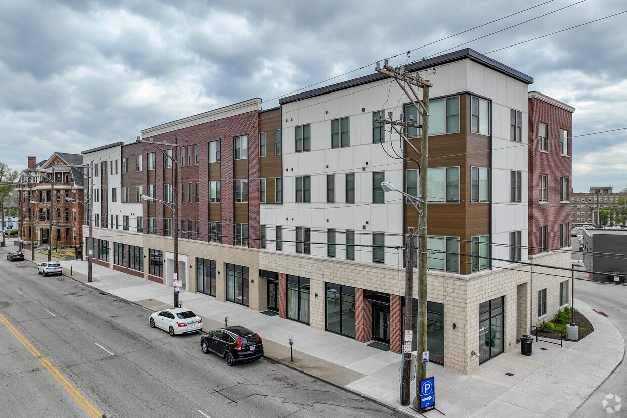 Building Photo - Peebles Apartments