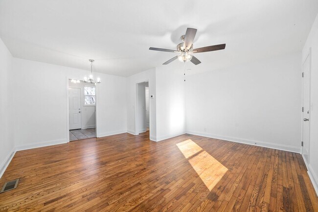 Foto del edificio - Newly Updated Home Ready to Call Home!