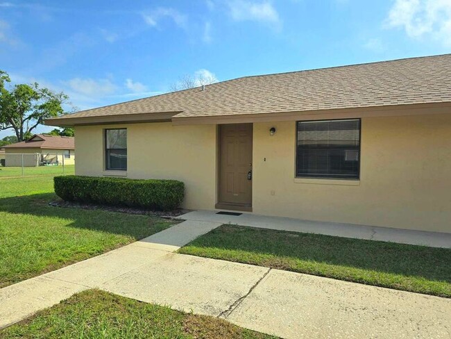 Building Photo - 3922 Spoonbill Ct