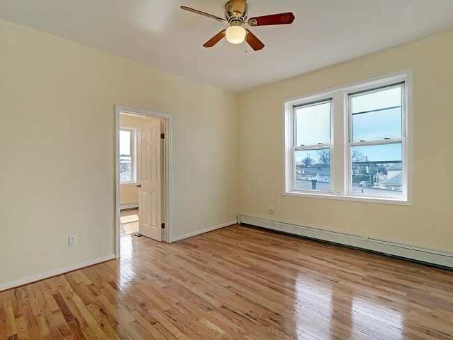 Foto del edificio - 75 Passaic Ave