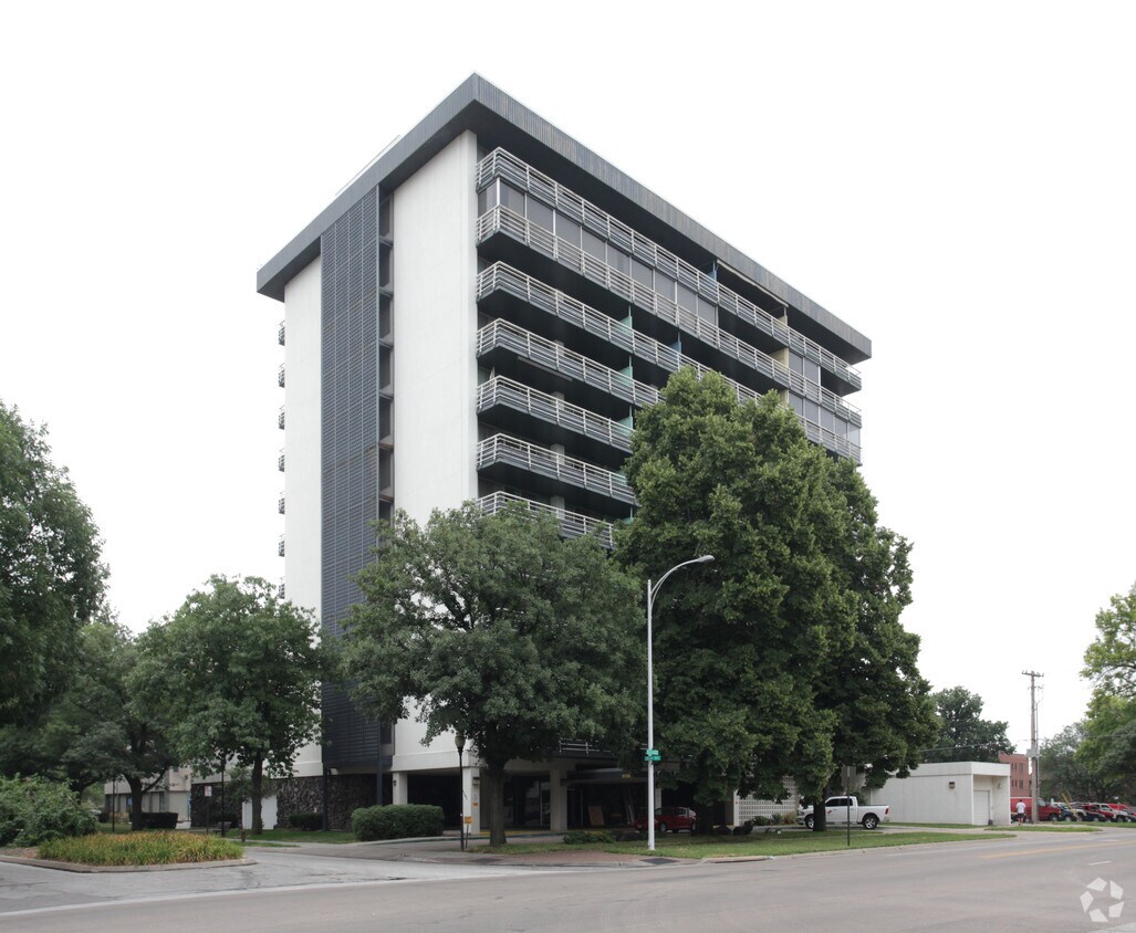 Sky Park Apartments Lincoln, NE