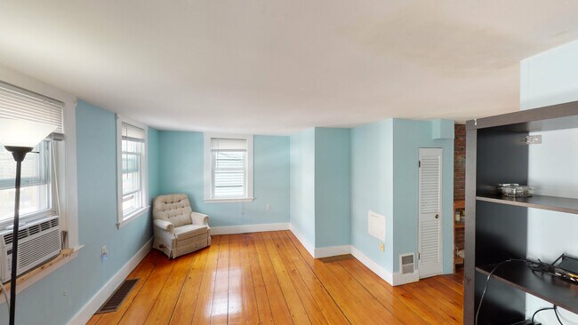 Foto del edificio - 150 Spring St