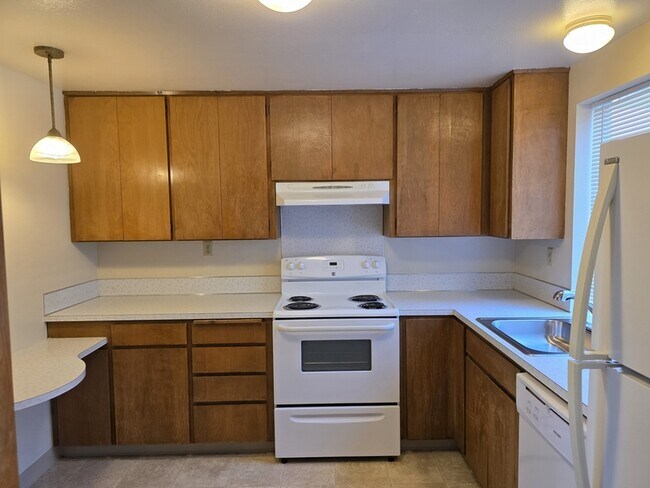 Photo - 2022 E 6th St Apartment