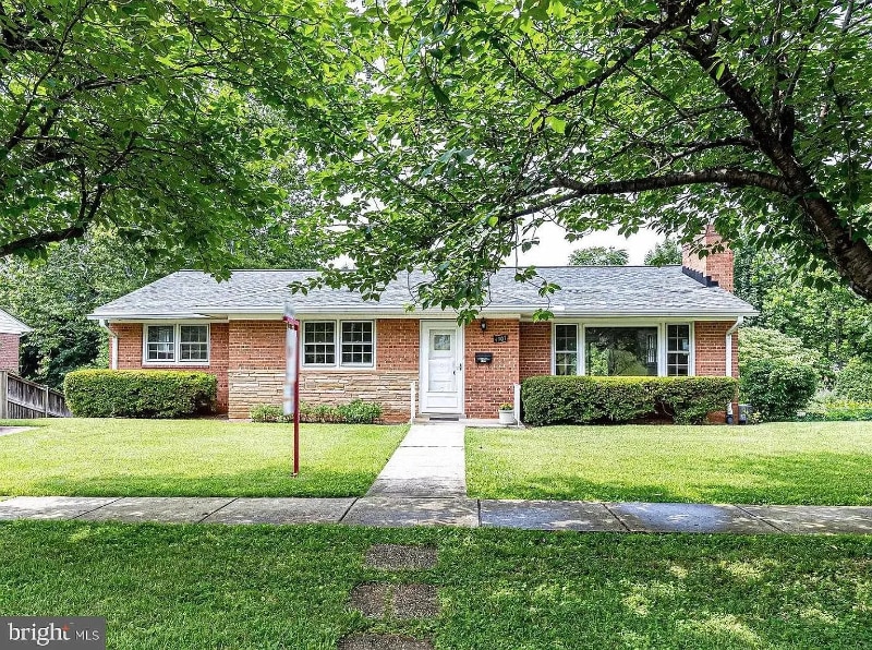 Foto principal - 4907 Elsmere Ave
