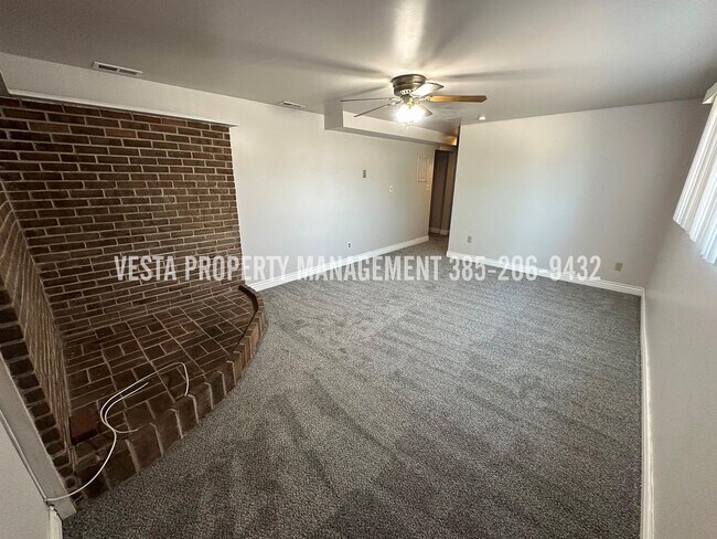 Building Photo - 2587 W 4400 S
