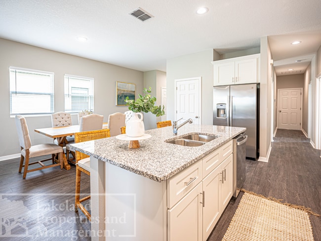 Building Photo - Gated Community Home for Rent