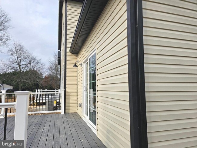 Building Photo - 6 Valhalla Ct