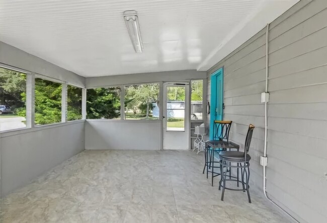 Foto del edificio - 7493 Sealawn Dr