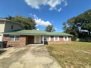 Building Photo - 9621 Co Rd 1